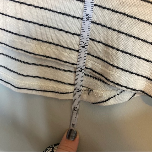 An Taylor Striped Tee - Picture 6 of 9